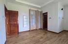 4 Bed House with En Suite at Paradise Lost Road - 16