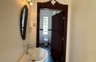 5 Bed House with En Suite in Nyari - 14