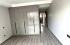 2 Bed Apartment with En Suite in Riverside - 5