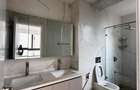3 Bed Apartment with En Suite in Riverside - 11