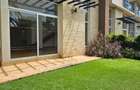 5 Bed Townhouse with En Suite in Lavington - 1