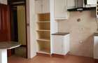 5 Bed Townhouse with En Suite at Valley Arcade - 11