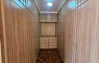 5 Bed Townhouse with En Suite in Lavington - 7
