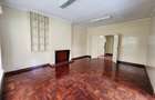Commercial Property with Parking in Kilimani - 14
