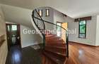 4 Bed House with En Suite in Runda - 11