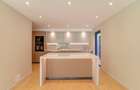 5 Bed Townhouse with En Suite at Westlands - 7