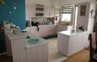 3 Bed Apartment with En Suite at Brookside Drive - 7