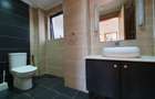 Serviced 2 Bed Apartment with En Suite at Westlands Rd - 16