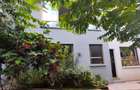 3 Bed House with En Suite in Runda - 1