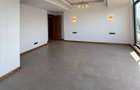 4 Bed Apartment with En Suite in Riverside - 7