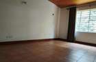5 Bed Townhouse with En Suite in Rosslyn - 12