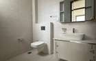 5 Bed Villa with En Suite in Lavington - 9