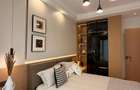 1 Bed Apartment with Swimming Pool in Riverside - 2