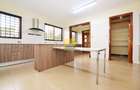 5 Bed Apartment with Parking in Runda - 12