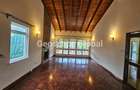 4 Bed House with En Suite in Runda - 14