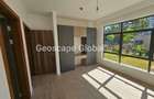 4 Bed Apartment with En Suite in Rosslyn - 8