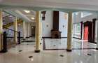 5 Bed House with En Suite in Nyari - 2