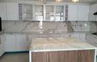 7 Bed House with En Suite in Runda - 7