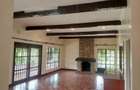 5 Bed House with En Suite in Nyari - 18