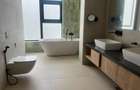 5 Bed Townhouse with En Suite in Brookside - 7