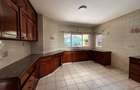4 Bed Townhouse with En Suite in Spring Valley - 3