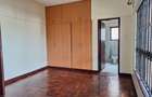 4 Bed Apartment with En Suite in Brookside - 5