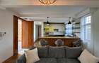 2 Bed Apartment in Ridgeways - 3