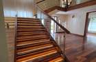 4 Bed Townhouse with En Suite in Rosslyn - 5