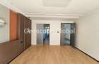 5 Bed Townhouse with En Suite in Lavington - 8