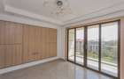 3 Bed Apartment with Swimming Pool at Riverside Drive - 11