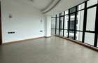 4 Bed Apartment with En Suite in Riverside - 4