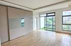4 Bed Apartment with En Suite at Riverside Drive - 12