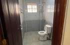 5 Bed House with En Suite at Membley - 16