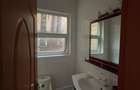 4 Bed Townhouse with En Suite at Riverside Drive - 18