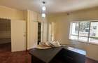 1 Bed Apartment with En Suite at Upper Hill - 9