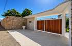 4 Bed Villa with En Suite in Watamu - 2
