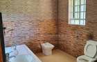 4 Bed Townhouse with En Suite at Kerarapon Road - 8