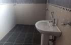 4 Bed Townhouse with En Suite at Garden Estate - 8