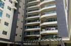 3 Bed Apartment with En Suite in Riverside - 11