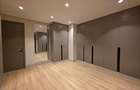 5 Bed House with En Suite in Brookside - 4