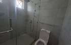 Furnished 2 Bed Apartment with En Suite at Close To Un - 9