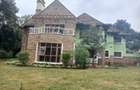 5 Bed Villa with En Suite in Runda - 2