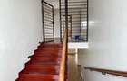 5 Bed House with En Suite in Ridgeways - 12
