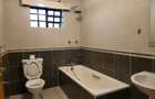 4 Bed House with En Suite at Loresho Crescent - 6