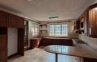5 Bed House with En Suite in Runda - 3