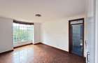4 Bed House with En Suite at Rosslyn - 15