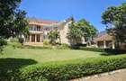 6 Bed House with En Suite in Runda - 2