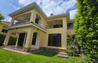 4 Bed Townhouse with En Suite in Lavington - 2