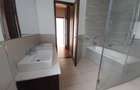 4 Bed House with Garden in Garden Estate - 14
