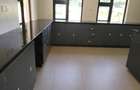 5 Bed House with En Suite in Runda - 9